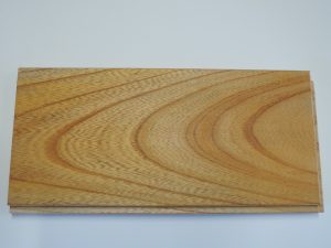 フローリング　ケヤキ