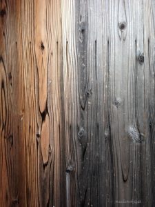 焼杉板 YS09　軒あり･なし