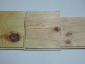 フローリング　赤松