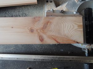 唐松　フローリング　節